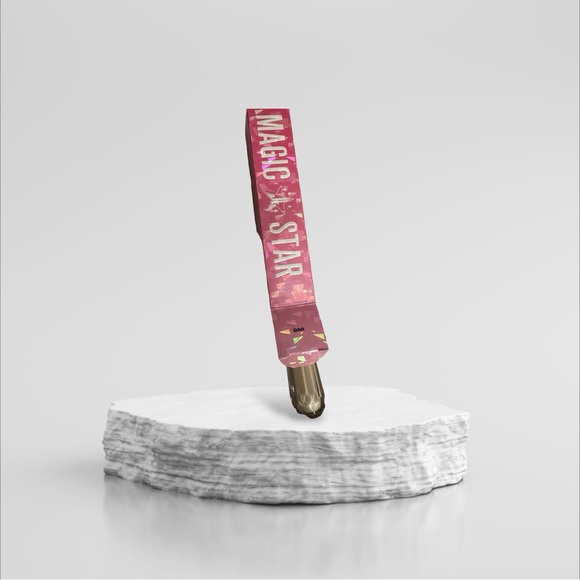 JEFFREE STAR COSMETICS CONCEALER PALE YELLOW NIB - Picture 3 of 6